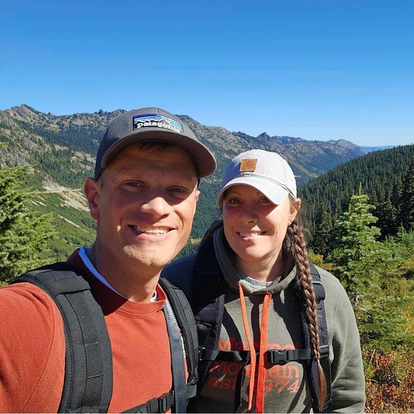 Meet your Posher, Bri - Picture 3 of 7